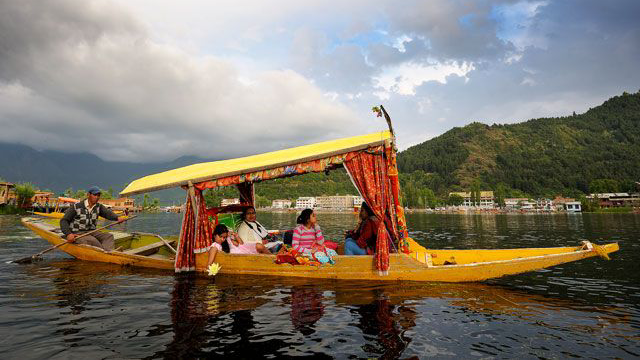 Winter Wonderland Kashmir